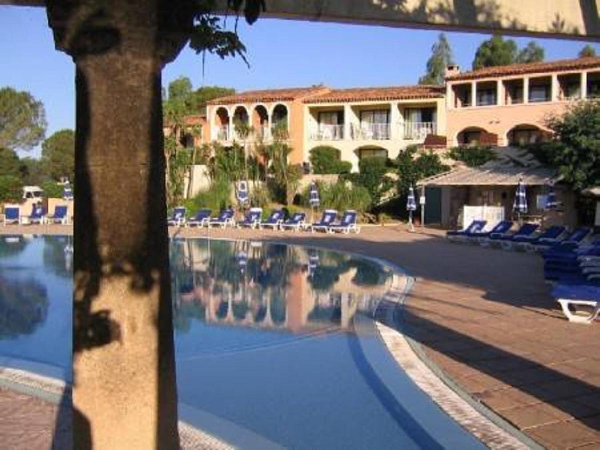 Chez Adriana Studio Vue Mer Avec Piscine Grimaud Buitenkant foto